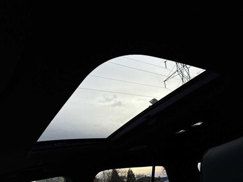 Certified 2023 Chevrolet Traverse RS w/ LPO, Floor Liner Package image 19