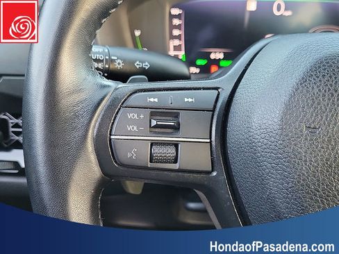 Used 2024 Honda Accord Sport image 11