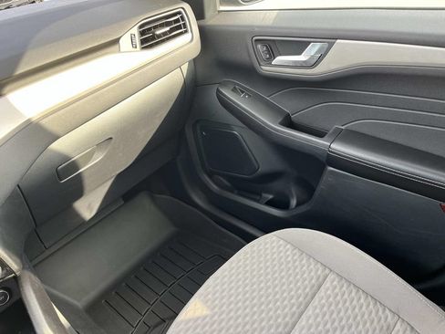 Used 2021 Ford Escape SE AWD/4WD image 13
