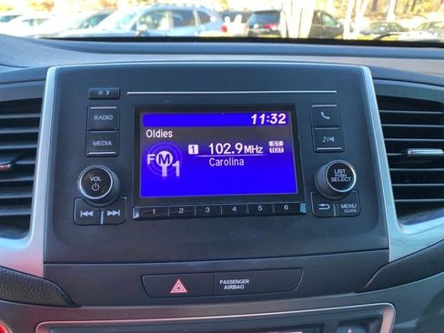 Used 2017 Honda Pilot LX image 20