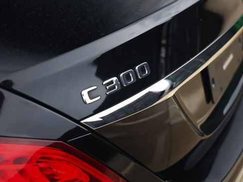 Used 2017 Mercedes-Benz C 300 Sedan w/ Premium 1 Package image 43