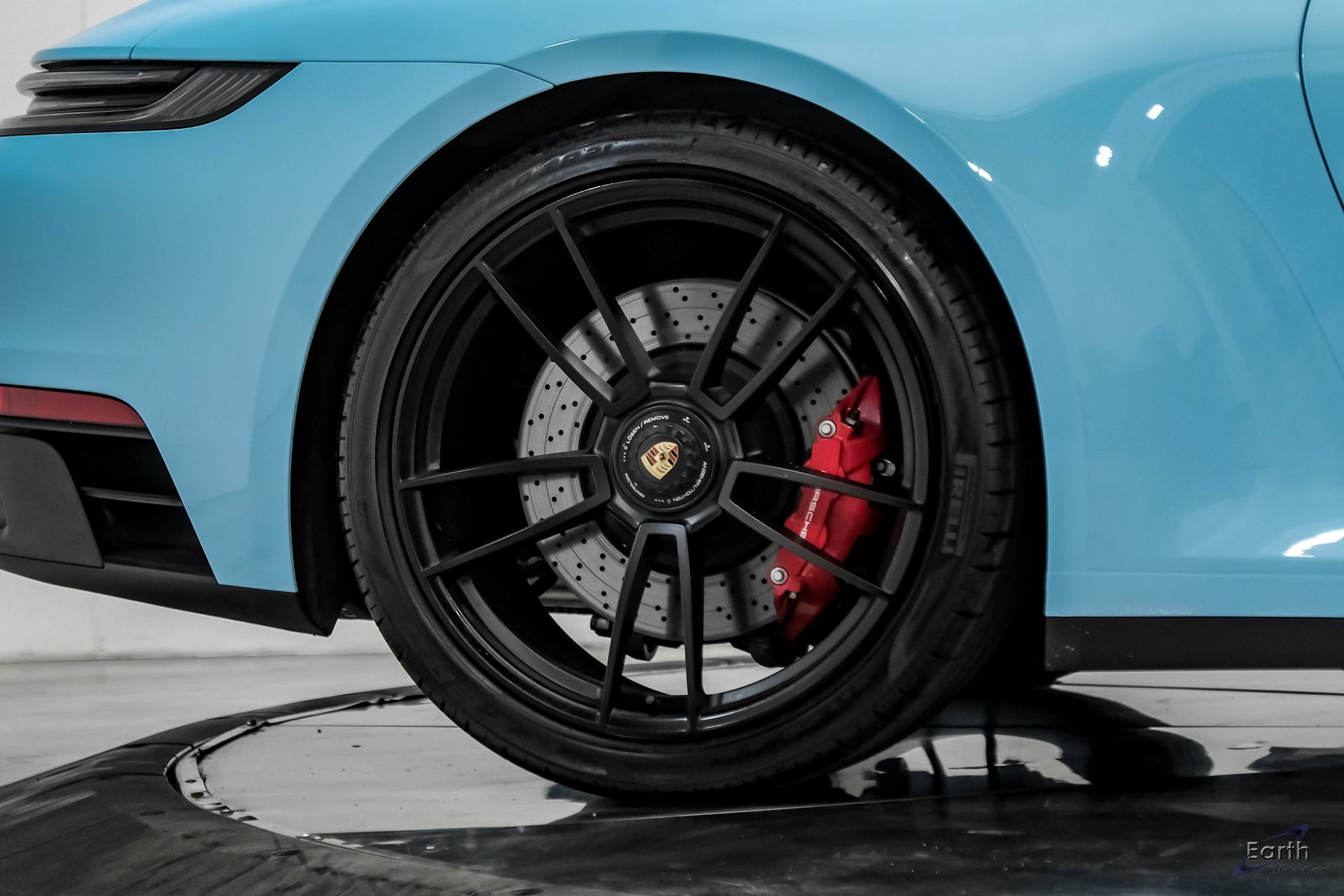 Used 2024 Porsche 911 Carrera GTS RWD image 90