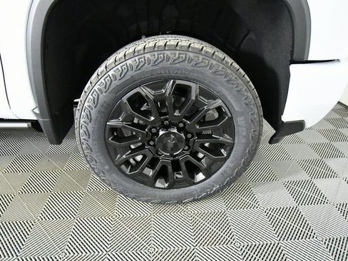 New 2026 Chevrolet Silverado 2500 High Country w/ Technology Package image 17