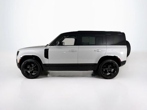 Used 2026 Land Rover Defender 110 X-Dynamic SE AWD/4WD image 2