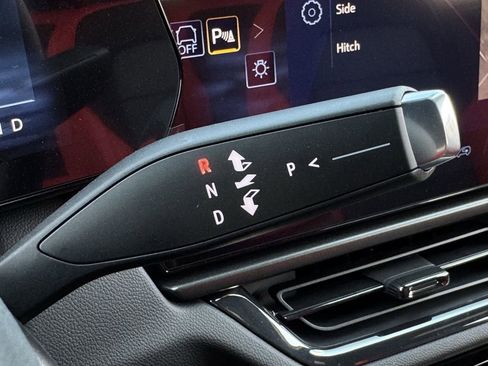 New 2026 Chevrolet Equinox EV RS image 31