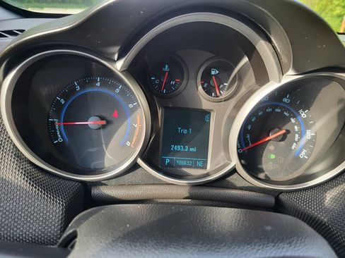 Used 2011 Chevrolet Cruze Eco FWD image 14