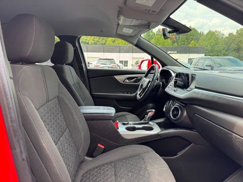 Used 2019 Chevrolet Blazer LT image 21