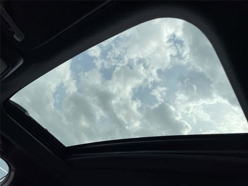 New 2026 Subaru Outback Limited AWD/4WD image 14