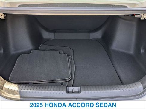 Certified 2025 Honda Accord LX image 23