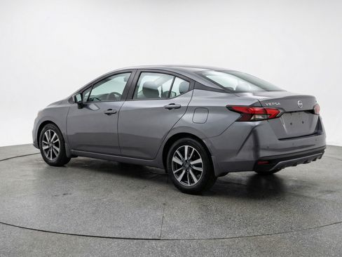 Used 2025 Nissan Versa SV FWD image 6