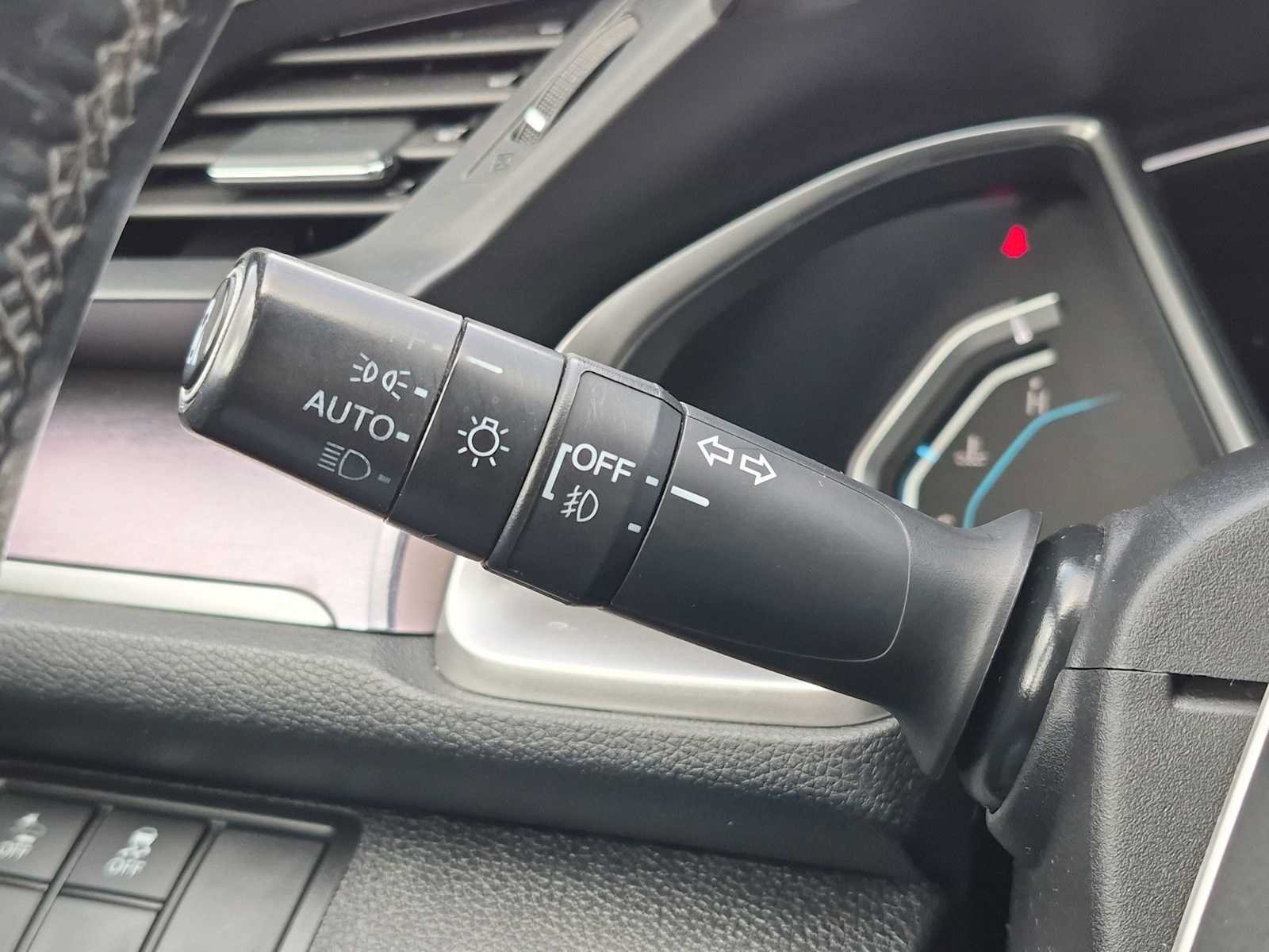 Used 2016 Honda Civic Touring image 27