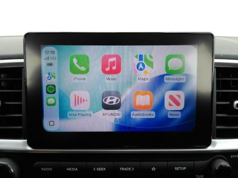 Used 2022 Hyundai Venue SEL FWD image 36