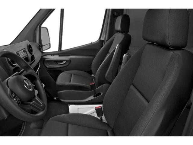 Used 2024 Mercedes-Benz Sprinter 3500 image 9