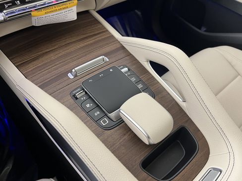 New 2026 Mercedes-Benz GLE 450 450 image 33