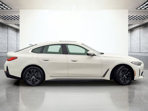 Certified 2023 BMW i4 eDrive35 w/ Premium Package image 6