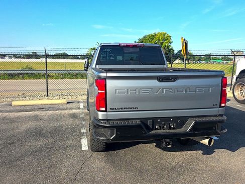 Used 2025 Chevrolet Silverado 2500 LT w/ Trail Boss Package AWD/4WD image 12
