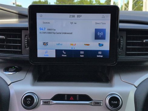 Used 2021 Ford Explorer XLT RWD image 23