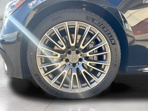 New 2025 Mercedes-Benz E 53 AMG e 4MATIC Sedan image 10