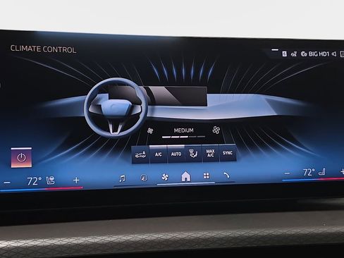 New 2026 BMW 330i Sedan w/ Convenience Package RWD image 16