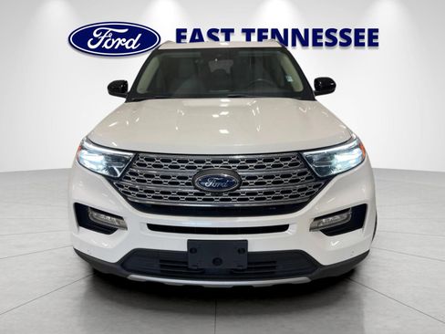 Used 2021 Ford Explorer Limited w/ Equipment Group 301A AWD/4WD image 9