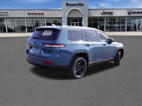New 2026 Jeep Grand Cherokee L Limited AWD/4WD image 3
