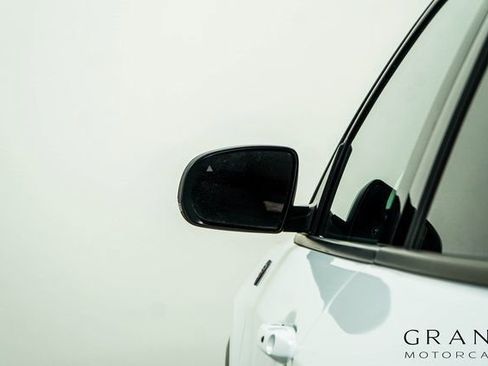 Used 2023 Jeep Compass Trailhawk image 14