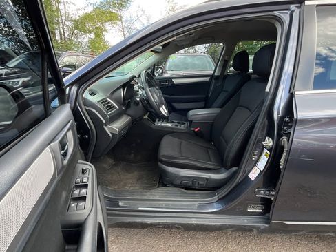 Used 2015 Subaru Outback 2.5i Premium AWD/4WD image 18