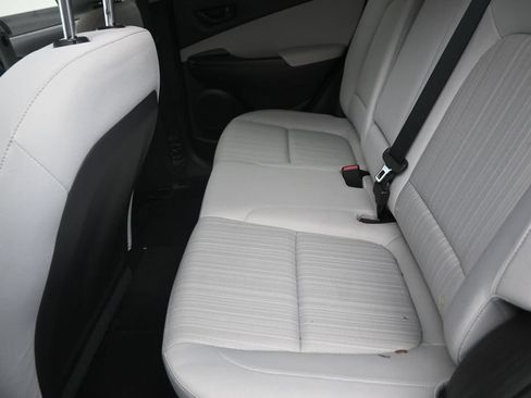 Used 2022 Hyundai Kona SEL FWD image 14
