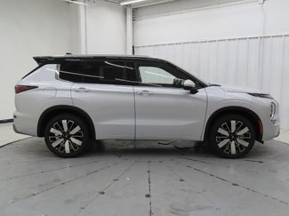 New 2026 Mitsubishi Outlander SEL FWD video 2