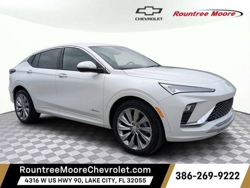 Used 2025 Buick Envista Avenir FWD image 1