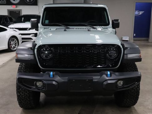 Used 2024 Jeep Wrangler Unlimited AWD/4WD image 8