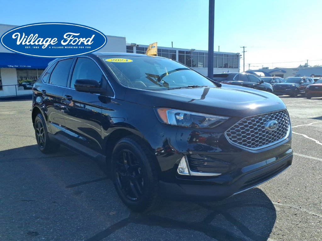 Used 2024 Ford Edge SEL w/ Convenience Package AWD/4WD image 4