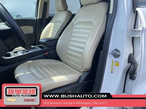 Used 2024 Ford Edge SEL AWD/4WD image 19