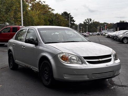 Used 2007 Chevrolet Cobalt LS image 2