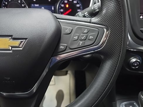 Used 2020 Chevrolet Equinox LT AWD/4WD image 22