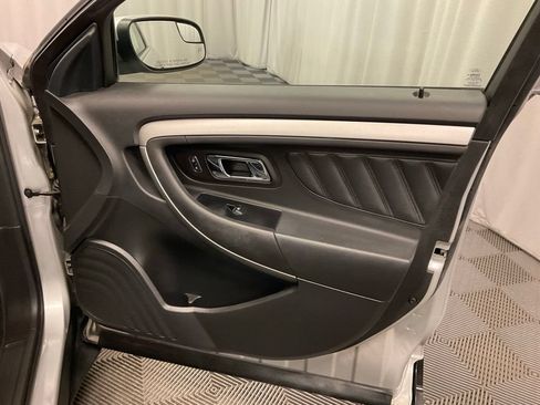 Used 2015 Ford Taurus SEL w/ Equipment Group 201A FWD image 30