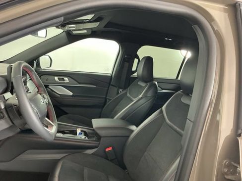 Used 2026 Ford Explorer ST w/ Sun And Sound Package AWD/4WD image 18