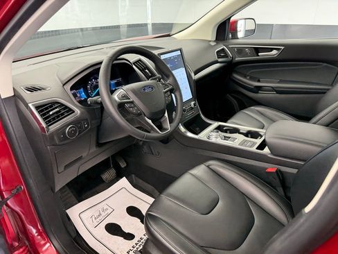 Used 2022 Ford Edge Titanium AWD/4WD image 43