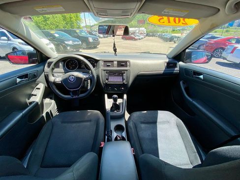 Used 2015 Volkswagen Jetta S FWD image 16
