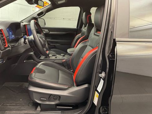 Used 2025 Ford Ranger Raptor AWD/4WD image 19