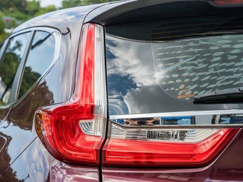 Used 2019 Honda CR-V LX image 7