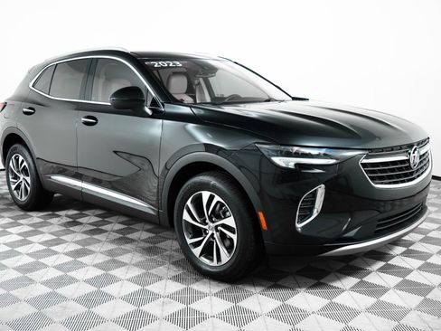 Used 2023 Buick Envision Essence image 1