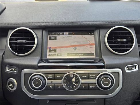 Used 2016 Land Rover LR4 HSE image 13