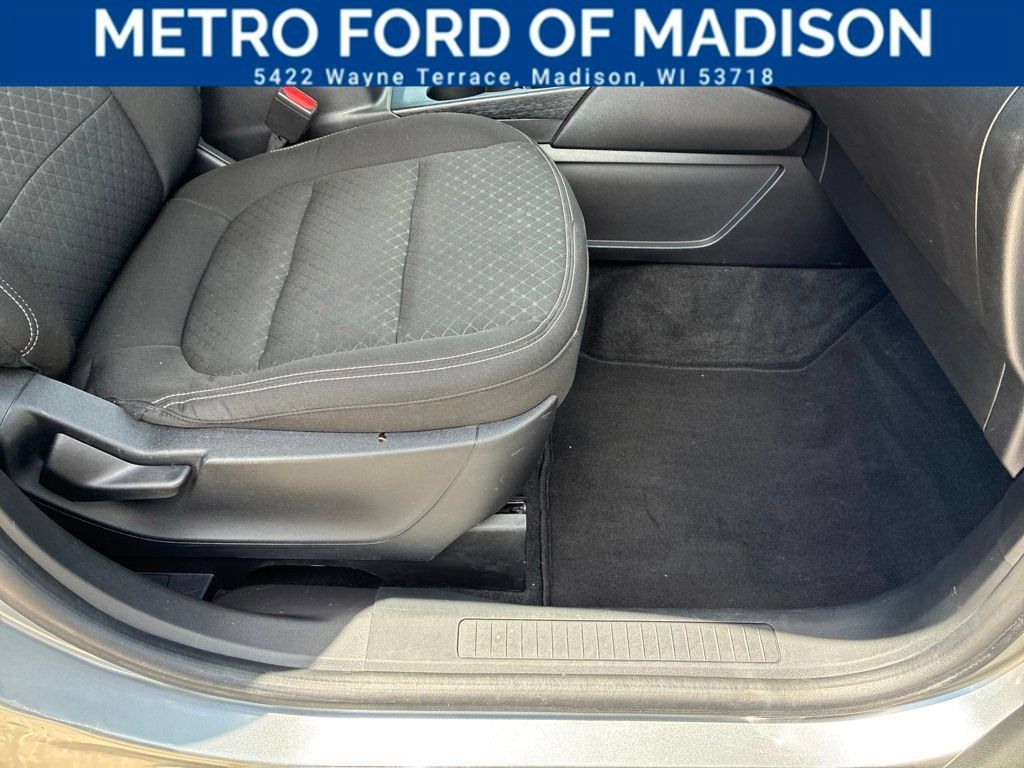 Used 2024 Ford Escape Active AWD/4WD image 43