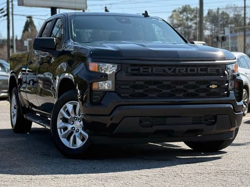 Used 2024 Chevrolet Silverado 1500 Custom image 7