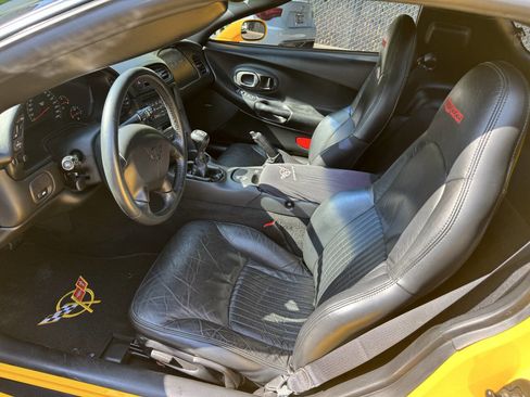 Used 2003 Chevrolet Corvette Z06 w/ Memory Package, 3 Drivers image 8