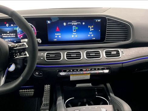 New 2026 Mercedes-Benz GLE 53 AMG 4MATIC Coupe image 6