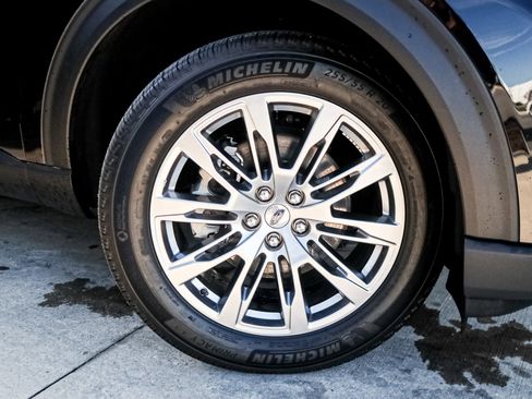 Used 2025 Ford Explorer Active w/ Active Comfort Package image 13