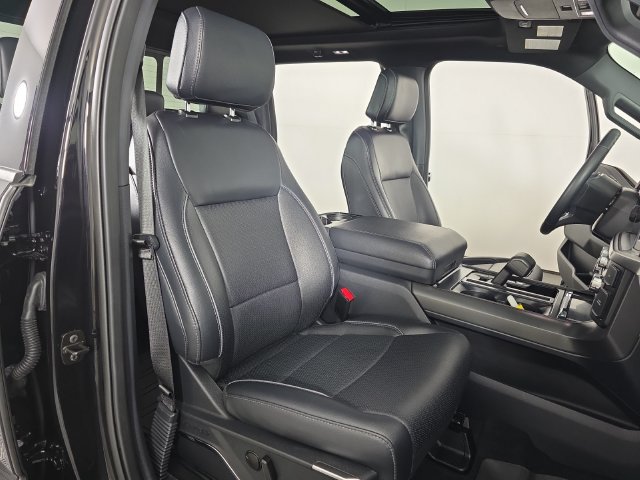 Used 2024 Ford F150 Lariat AWD/4WD image 32