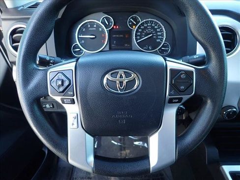 Used 2014 Toyota Tundra SR5 w/ SR5 Upgrade Package AWD/4WD image 11
